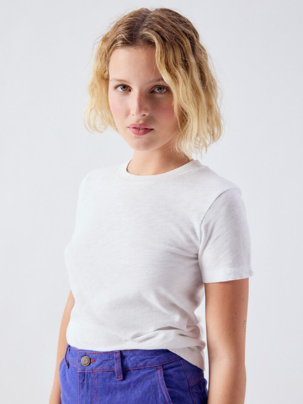 American Vintage Sonoma naisten T-paita py&ouml;re&auml;ll&auml; kaula-aukolla | White